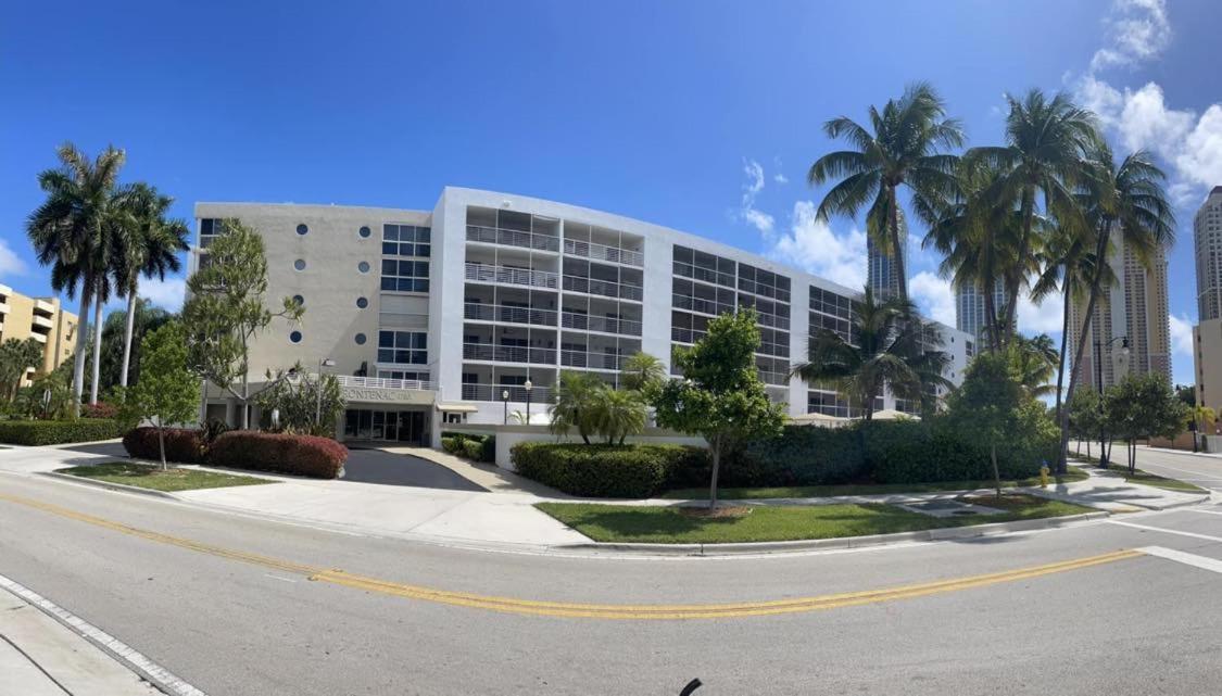 Le Frontenac Villa Sunny Isles Beach Ngoại thất bức ảnh